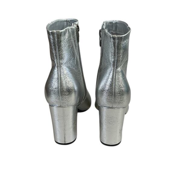 Marc Fisher Silver Metallic Bootie 3.5'' Block Heel Women's Size 10 Good Grip - Picture 3 of 12